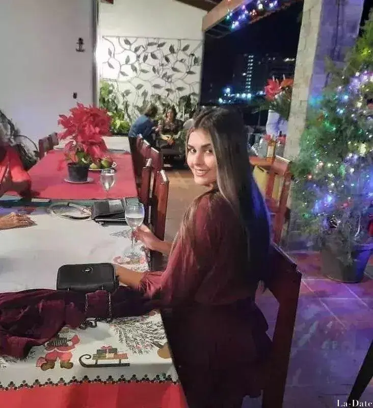 Liliana Profile image 1