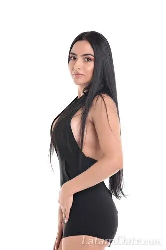 Kelly Profile image 2