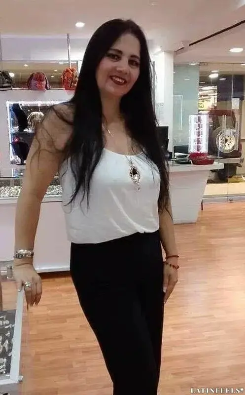 Leydi Profile image 4